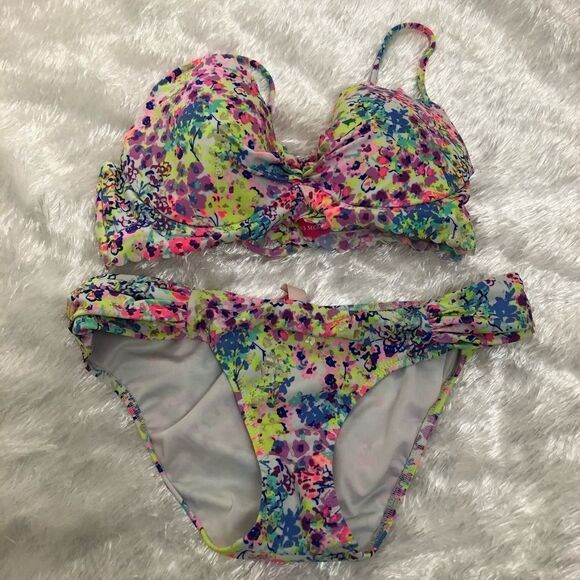 Victoria Secret floral print two pieces XS 32c - Picture 1 of 9